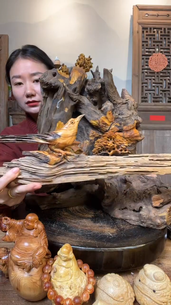 摆件尼***板9788977878