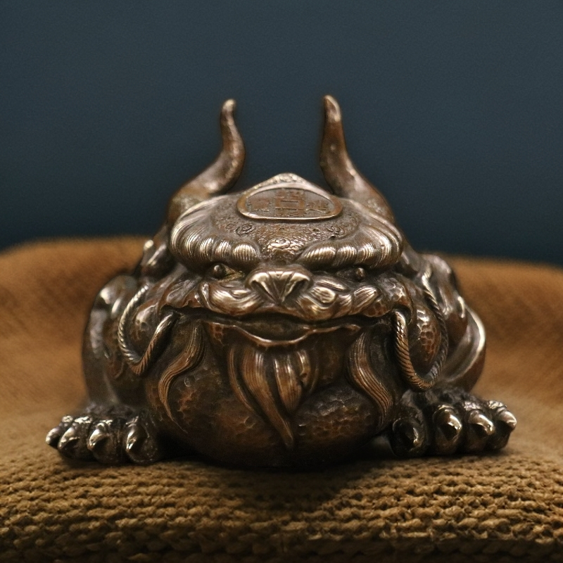 创意精品龙王金蟾铜摆件高档汽车内饰桌面装饰长14cm宽11cm高10cm