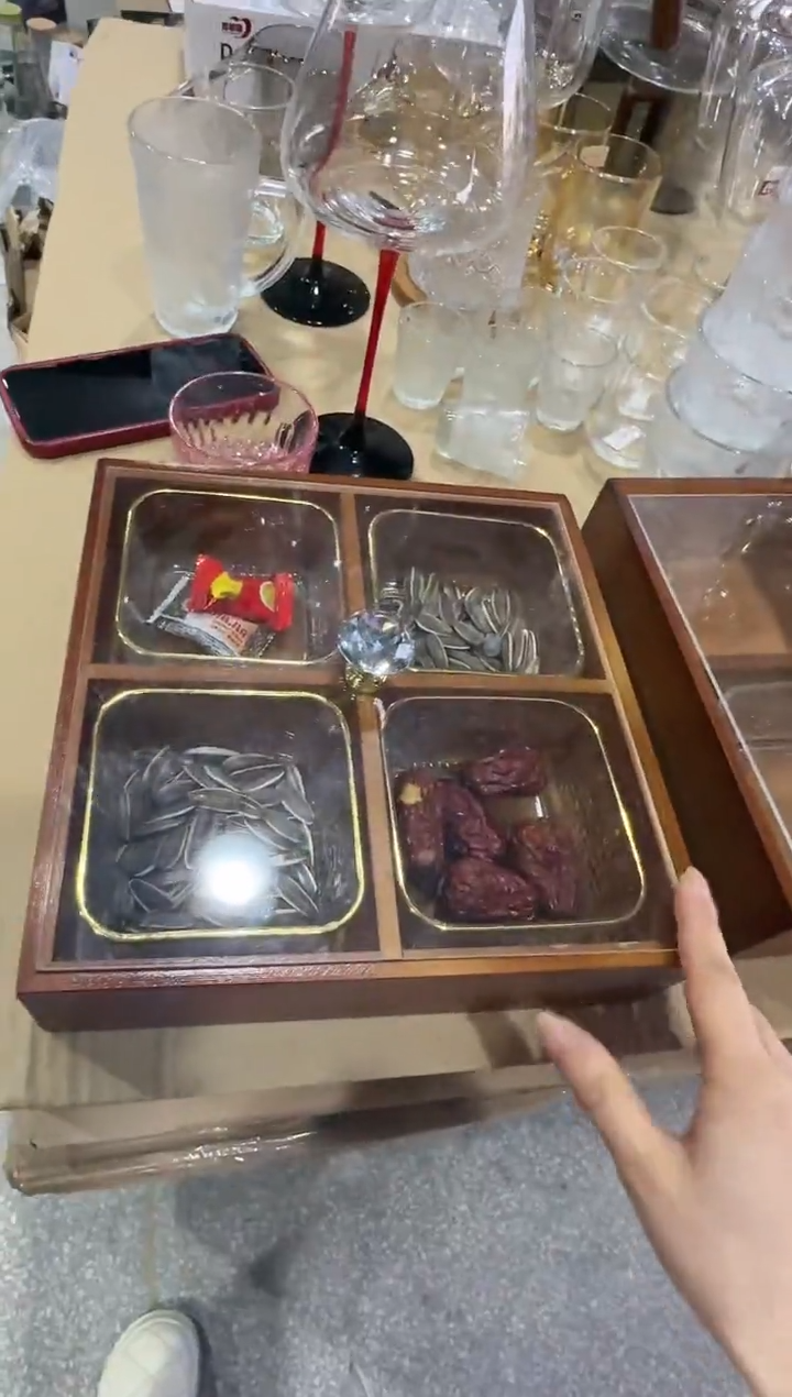 【闪购商品】玻璃无盖款直播闪购加四格套装