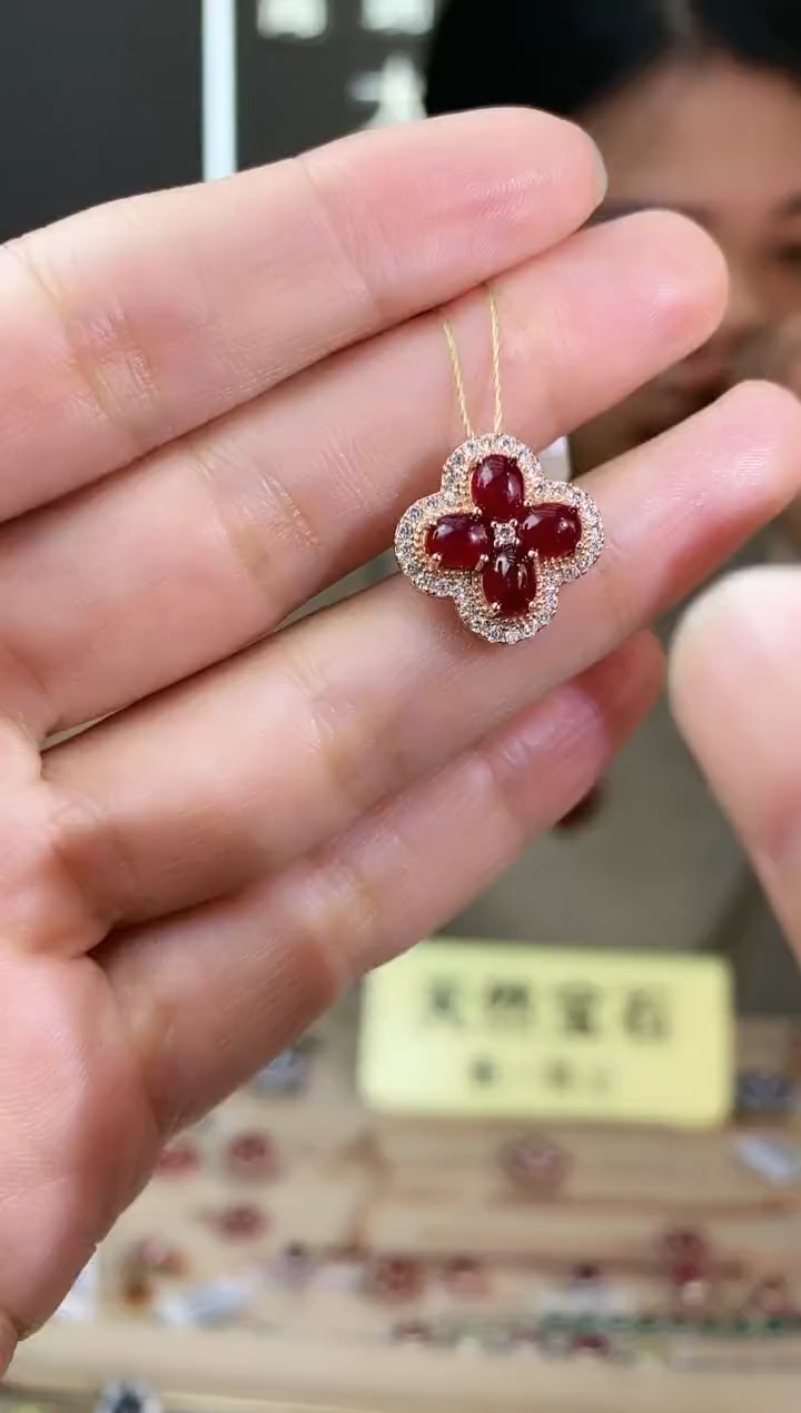 【闪购商品】红宝石颈饰银S925镶嵌颈饰