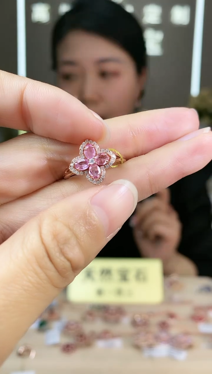 【闪购商品】蓝宝石手饰银S925镶嵌手饰