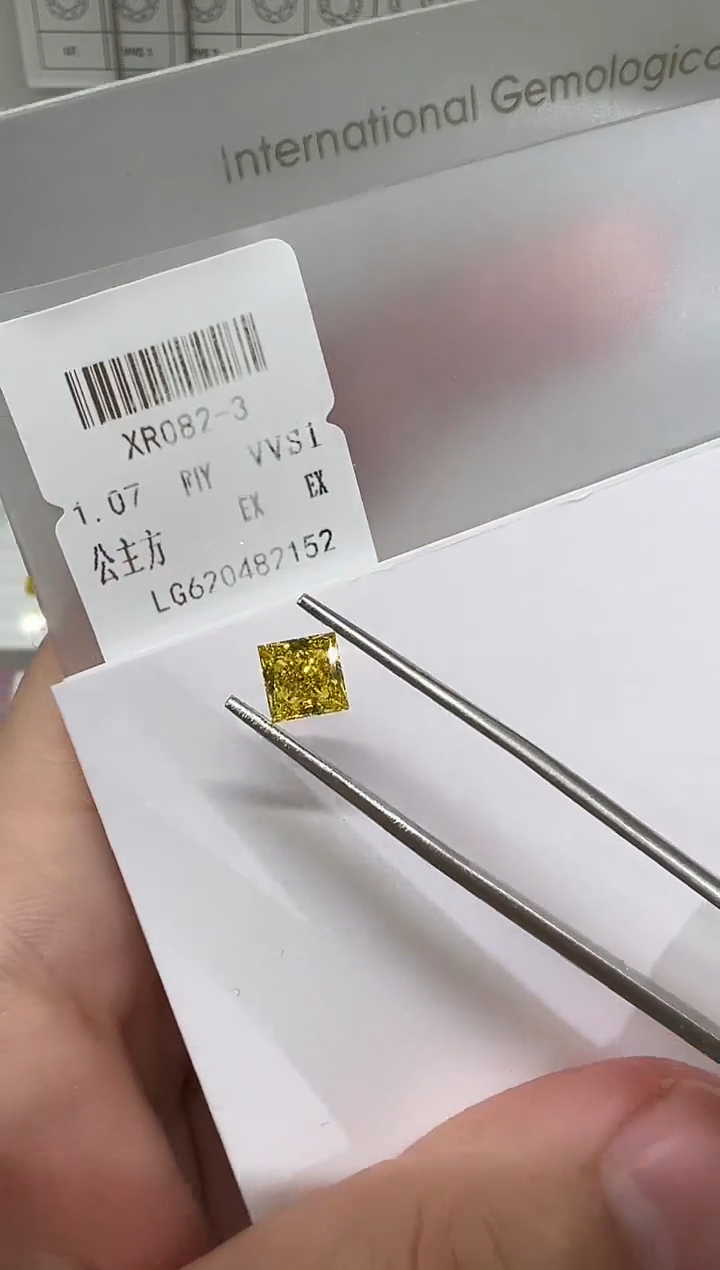 【闪购商品】实验室培育钻石裸石未镶嵌@ 1.07 ct 先鉴赏，再定制！