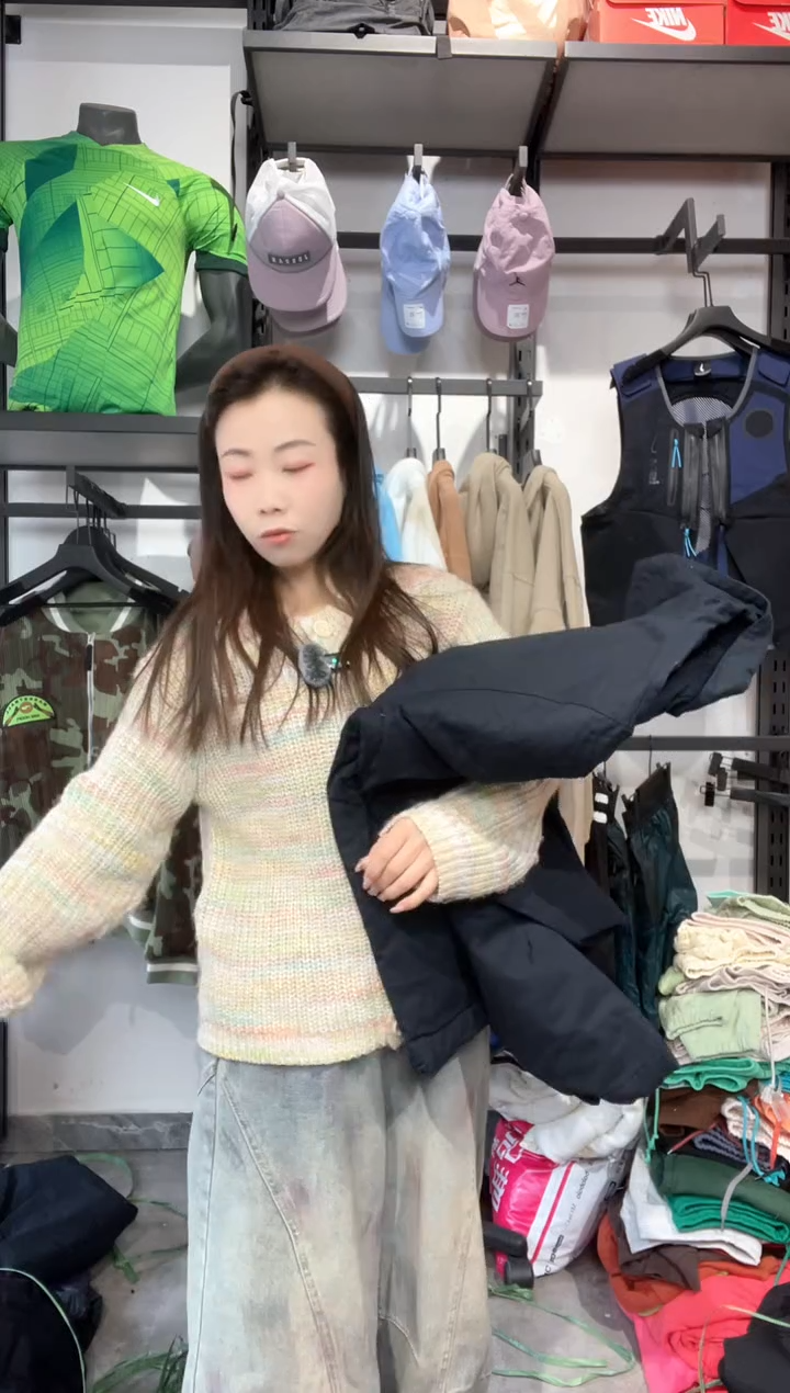 ?*?1334闪购编码  运动卫衣裤以直播间过款为准 尺码. 
