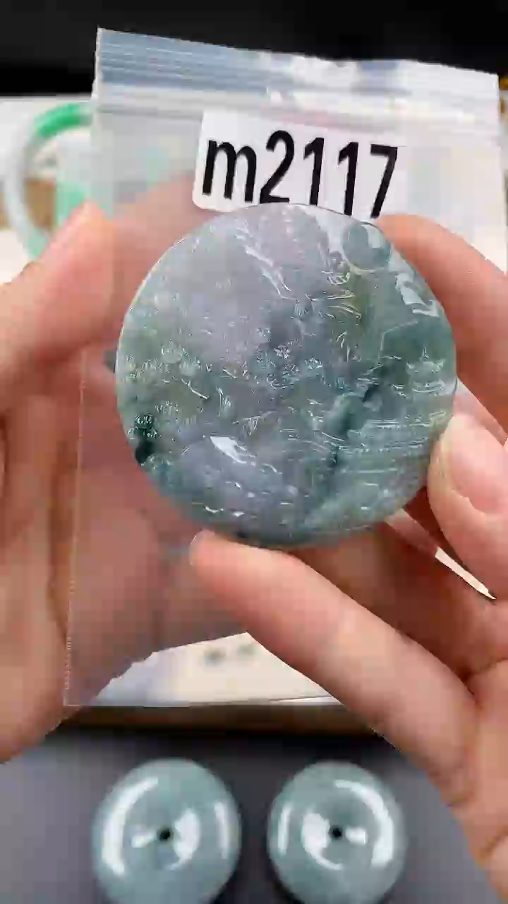 颈饰未镶嵌翡翠天然翡翠吊坠挂件