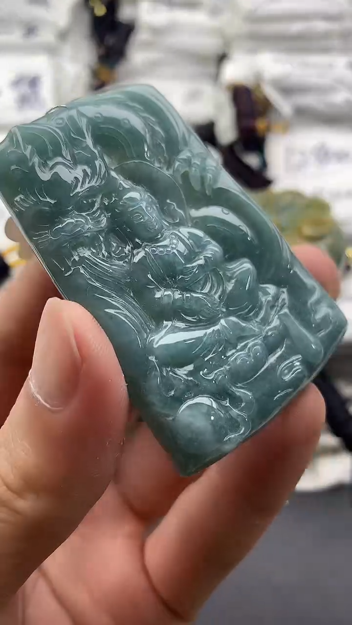 【闪购商品】翡翠颈饰未镶嵌5555555555
