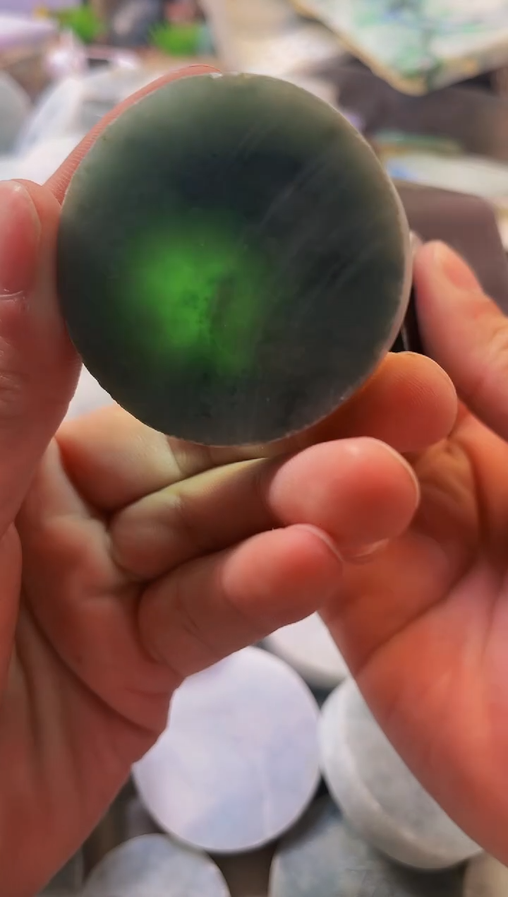 【闪购商品】翡翠颈饰未镶嵌翡翠647