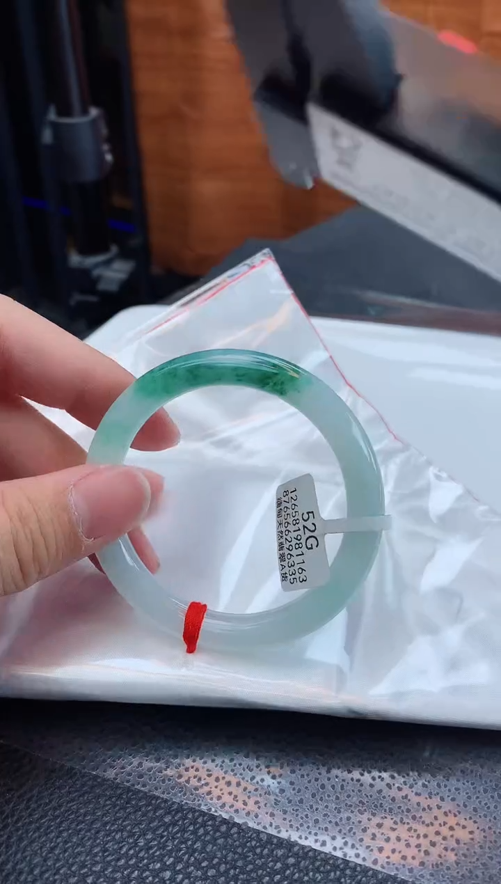 【闪购商品】翡翠手镯未镶嵌缅甸天然翡翠A货手镯
