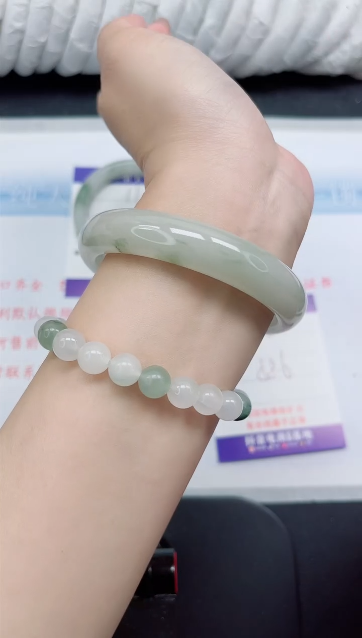 【闪购商品】石英质玉手镯未镶嵌12#58.6