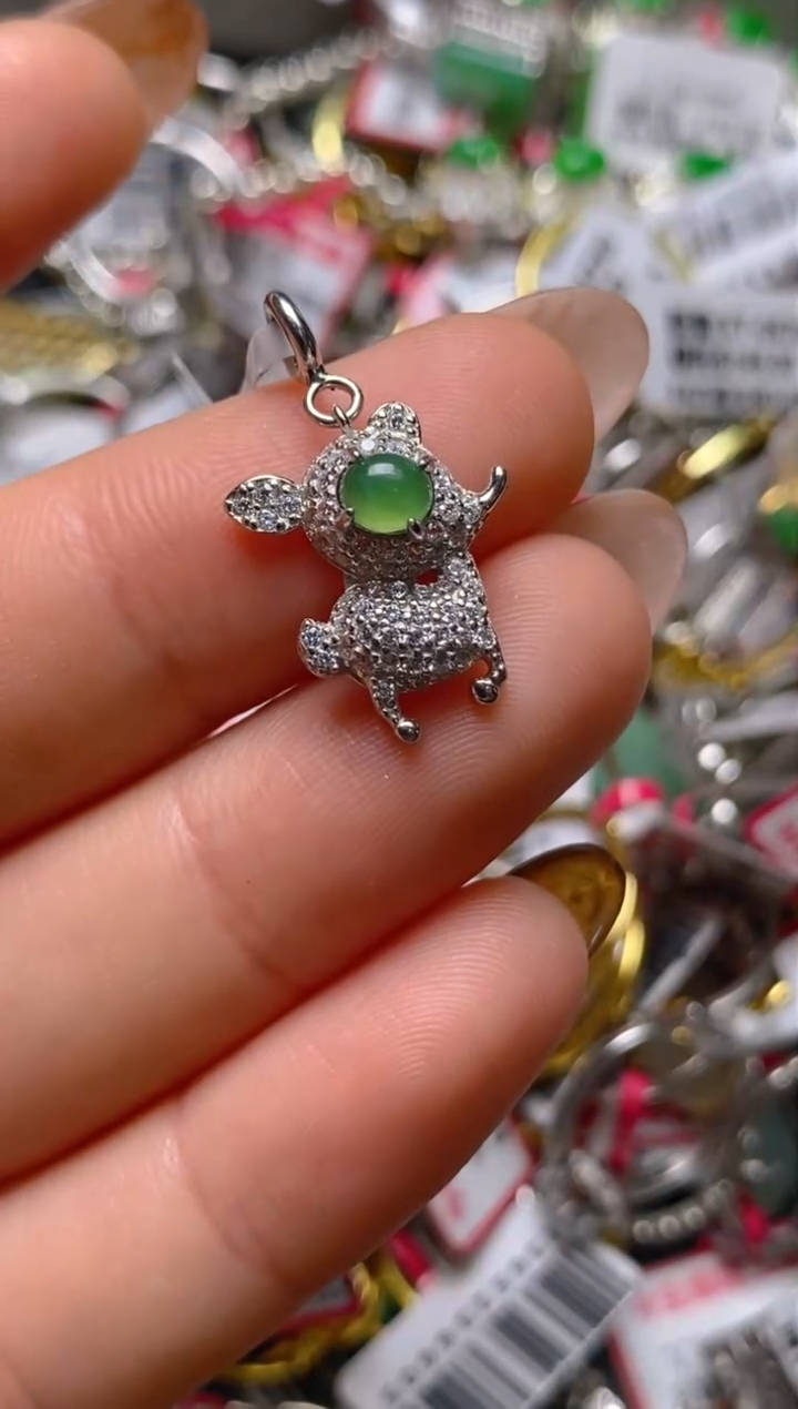 银S925镶嵌戒指翡翠百内无证书