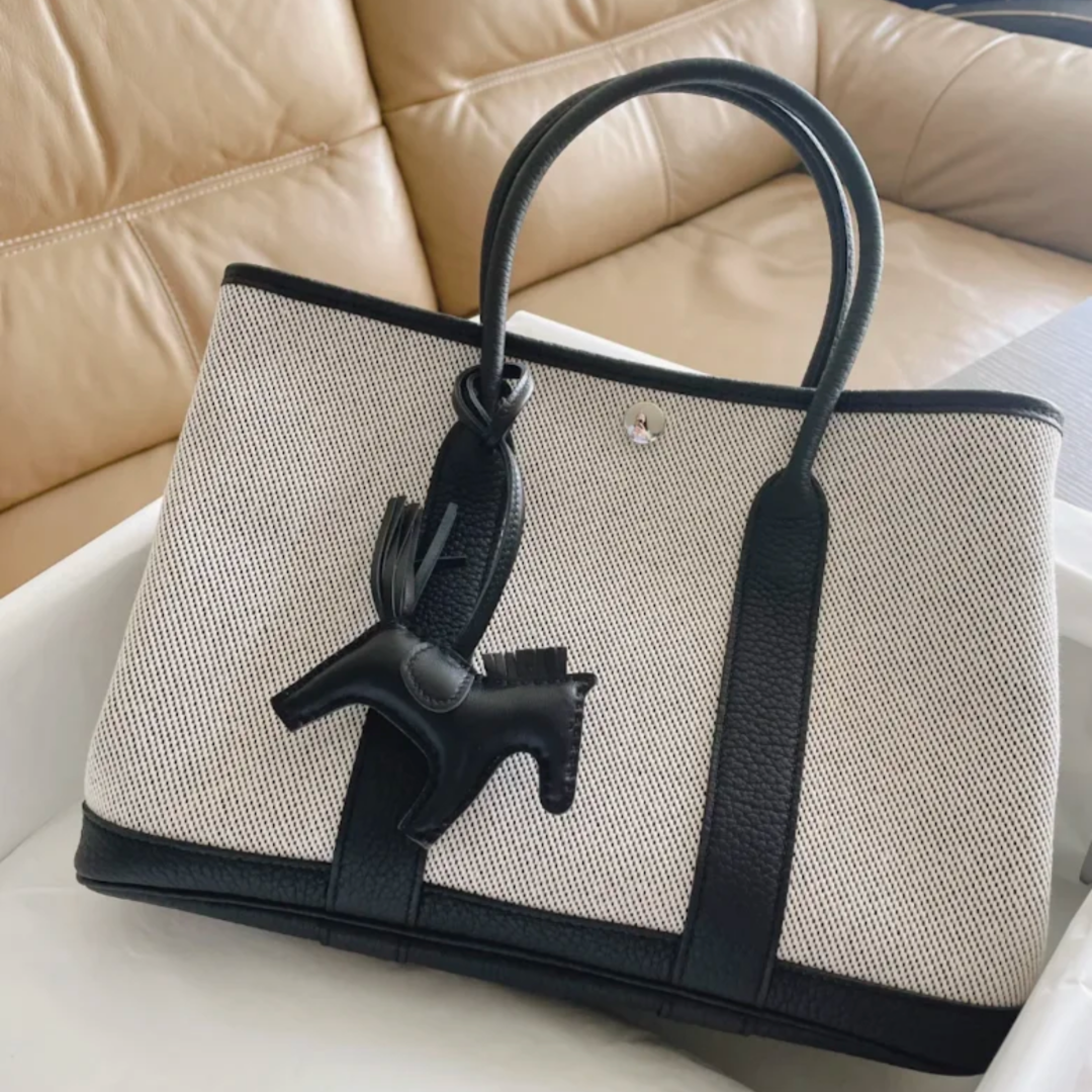 95新 Hermes/爱马仕 青奢荟//花园30熊猫色手提包////86261