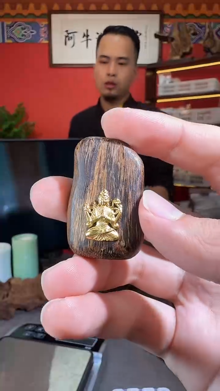 沉香吊坠77号多样性发一