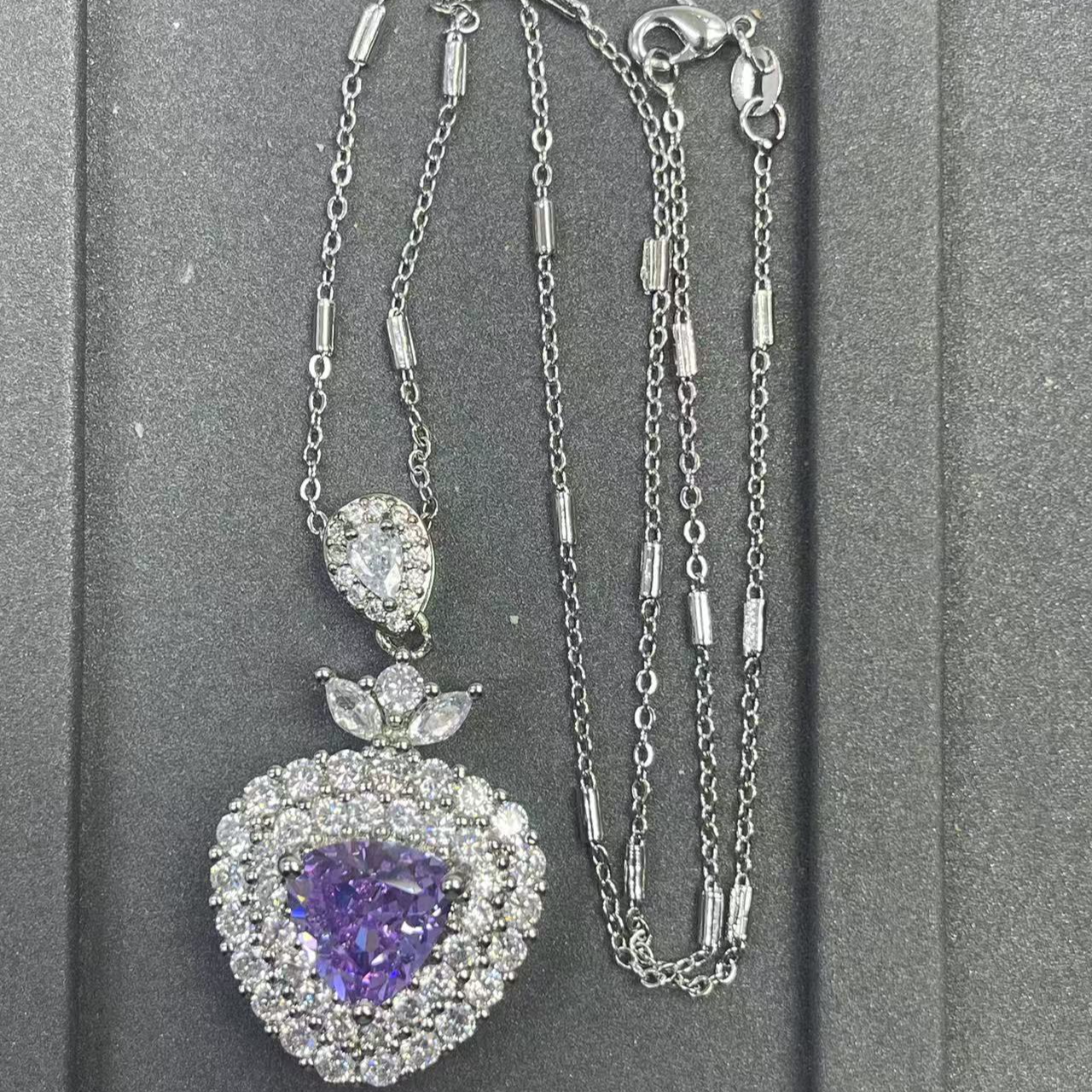 宝阁甄选紫吊坠552