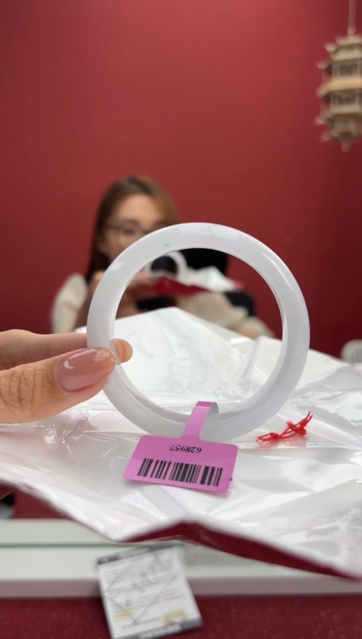 【闪购商品】翡翠手镯未镶嵌4手镯