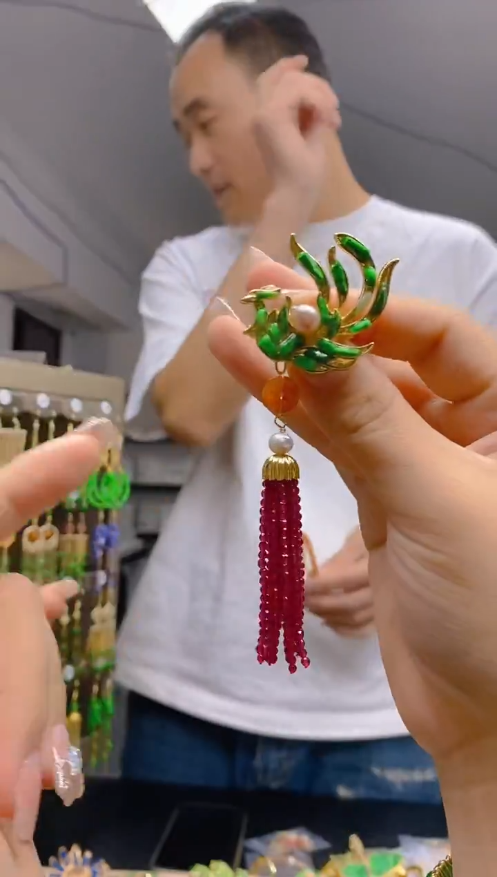 【闪购商品】翡翠耳饰合金300翡翠胸针