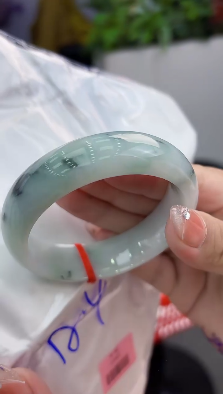 【闪购商品】翡翠手镯未镶嵌翡翠手镯