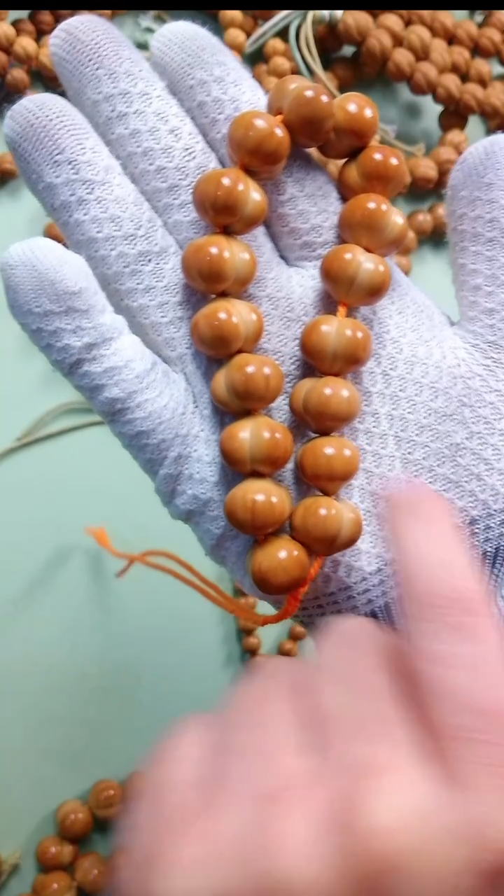 手串猴头核桃?****?猴头17.7-17.9屁桃手持