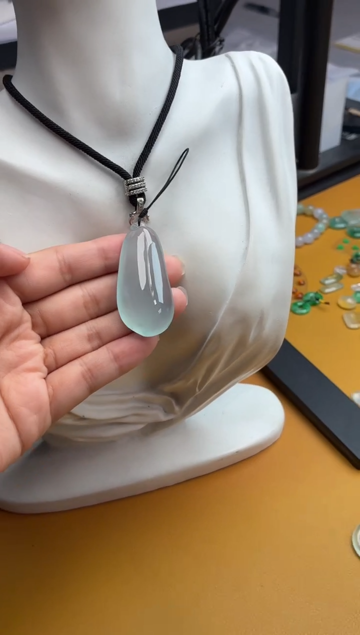 吊坠(不含链)未镶嵌翡翠6 福瓜 48.1 20.6 10.7