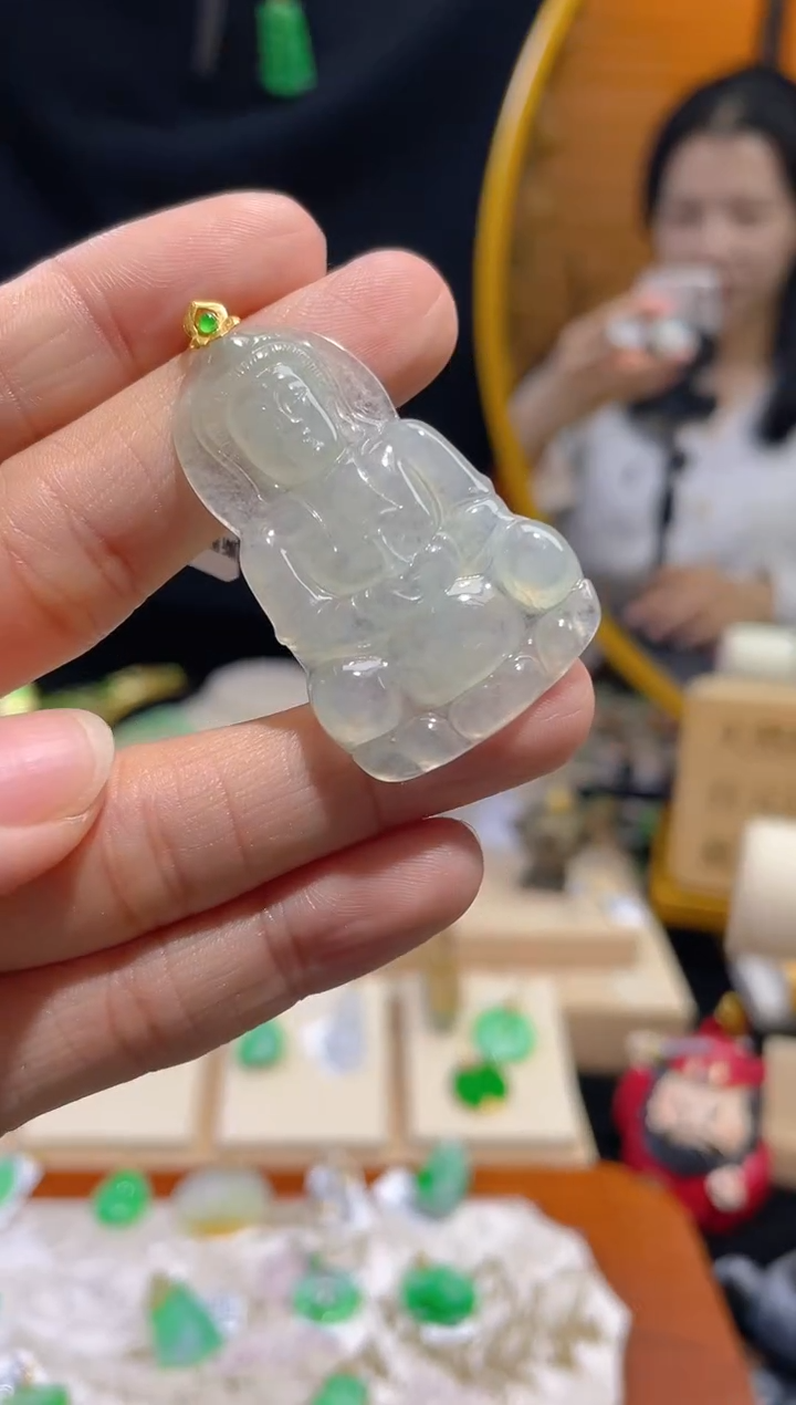 【闪购商品】翡翠颈饰18K金镶嵌假一赔三