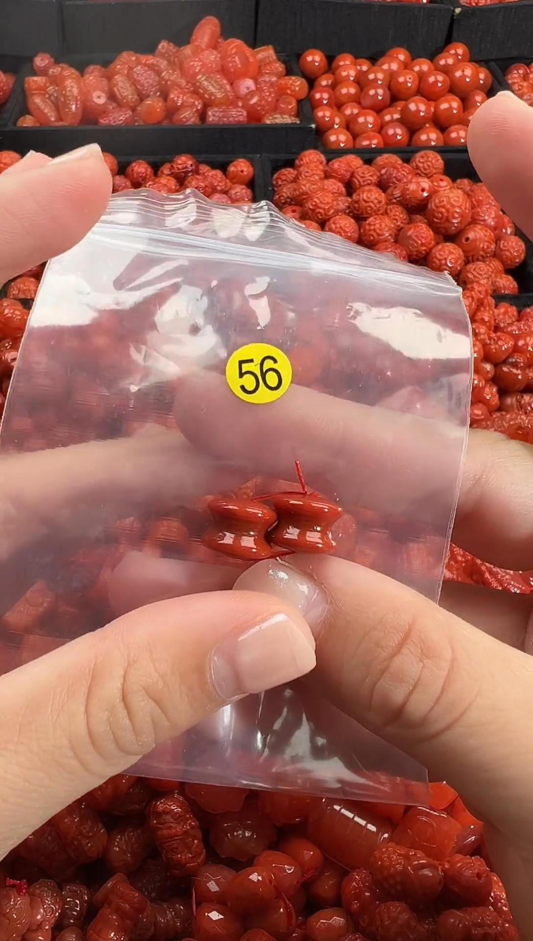 颈饰未镶嵌南红玛瑙1