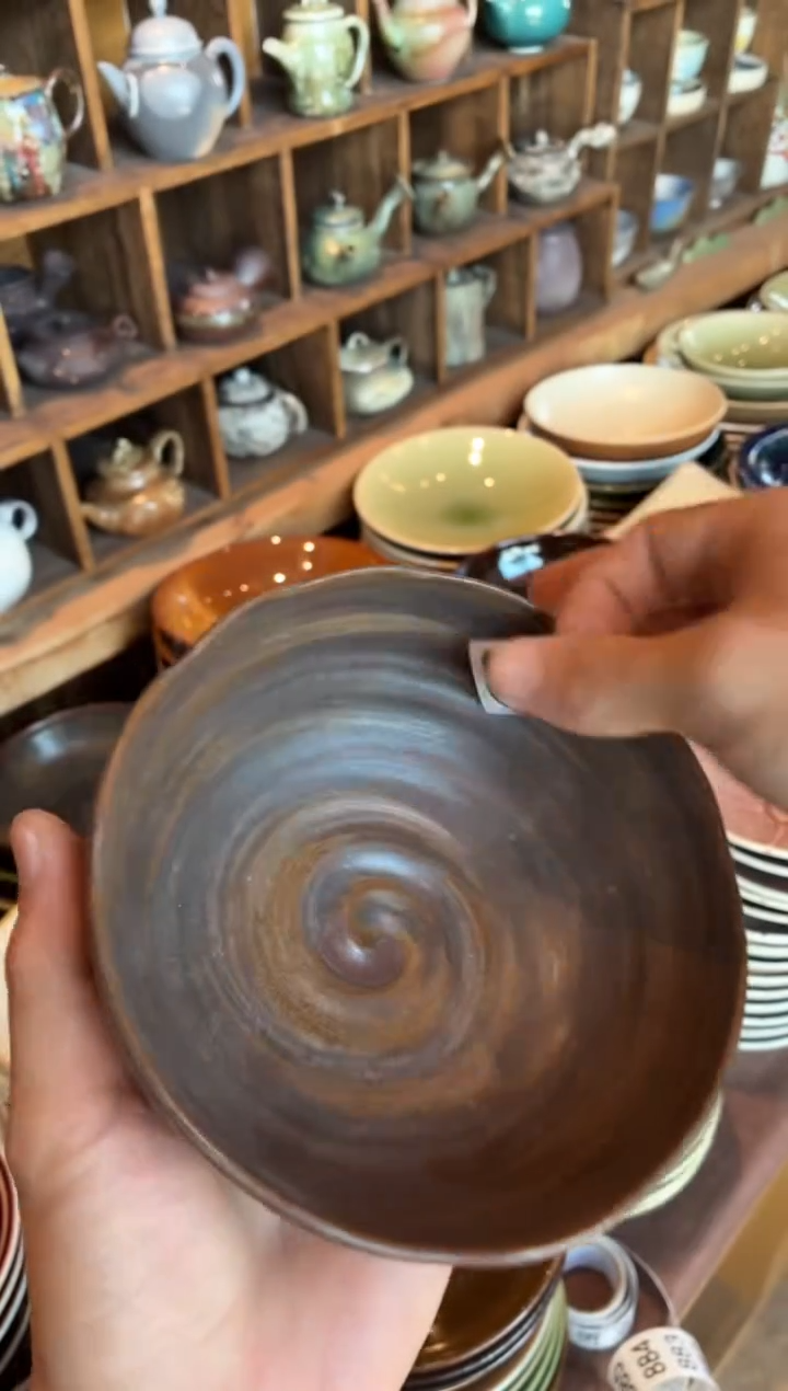 瓷片八****㋛877微瑕，棕刷釉手工碗碟