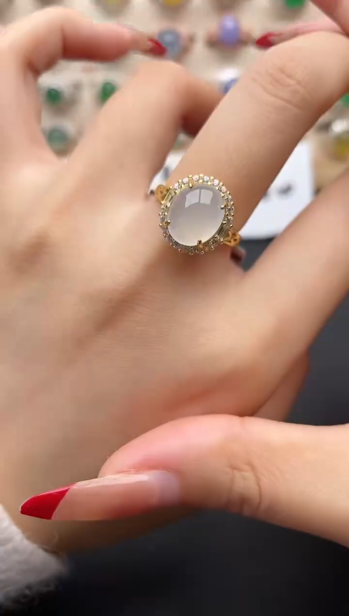 【闪购商品】翡翠戒指银S925镶嵌一物一证一礼盒