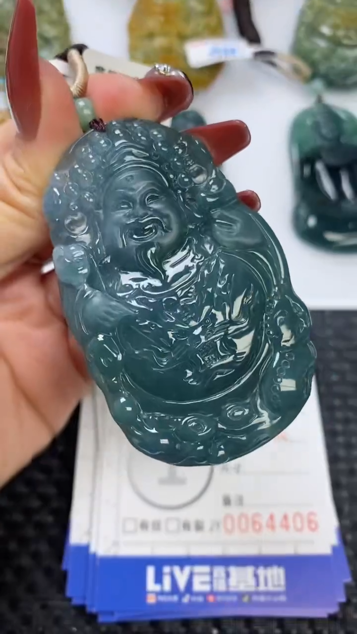 【闪购商品】翡翠颈饰未镶嵌11111111111111111