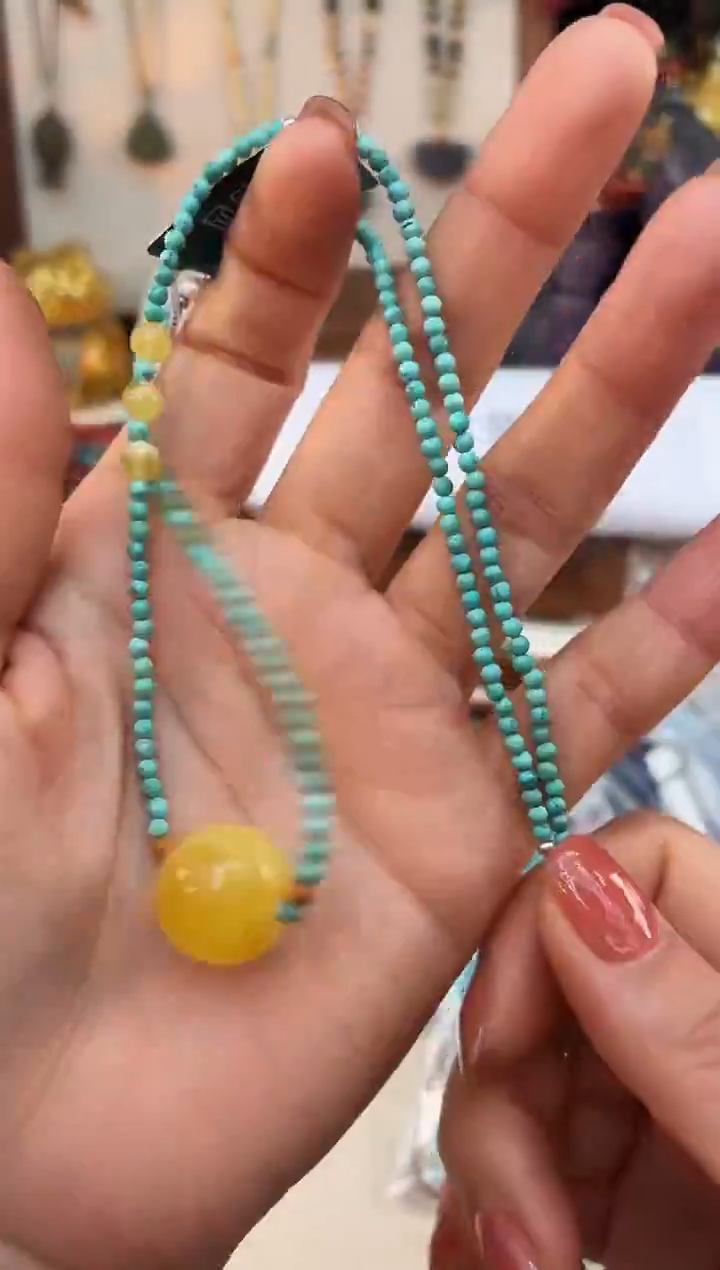 未镶嵌绿松石颈饰@@F927L018929