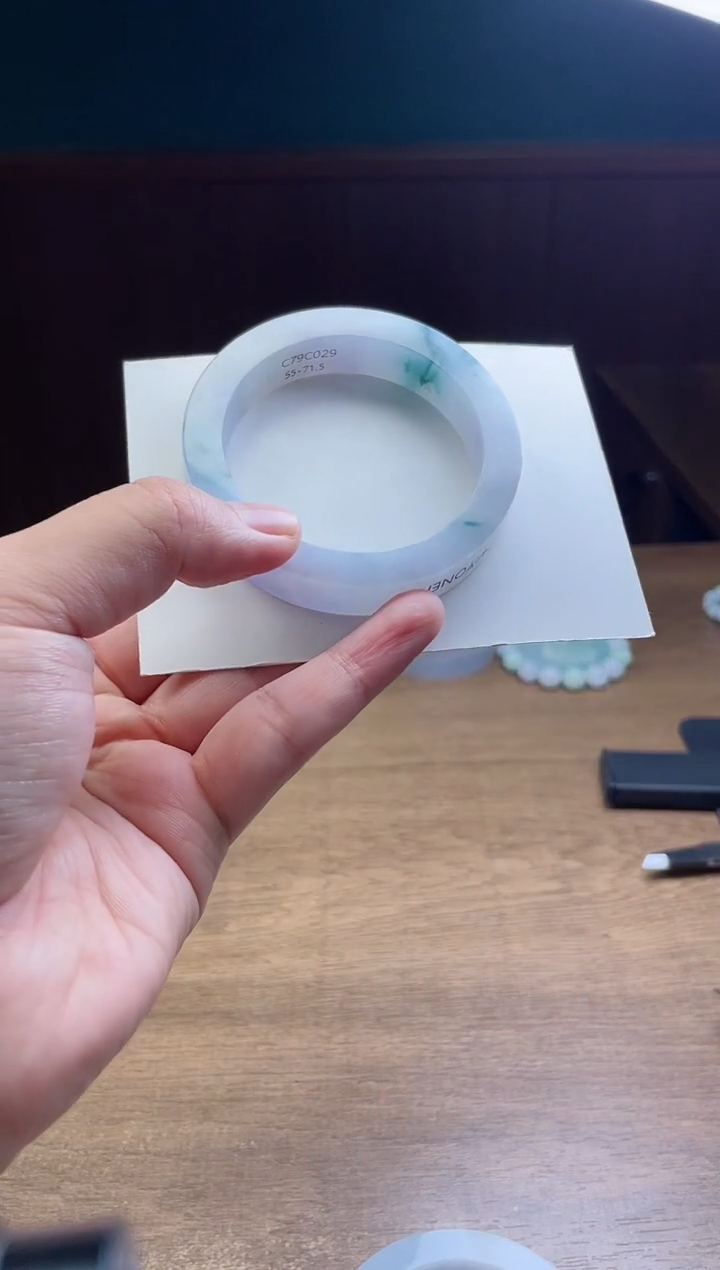 未镶嵌手镯定制翡翠不****鱼定制