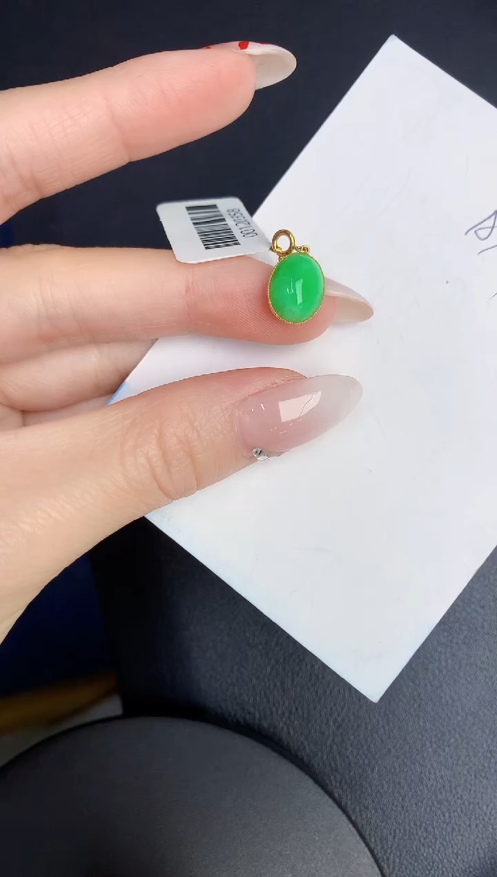 【闪购商品】翡翠颈饰18K金镶嵌0000000000