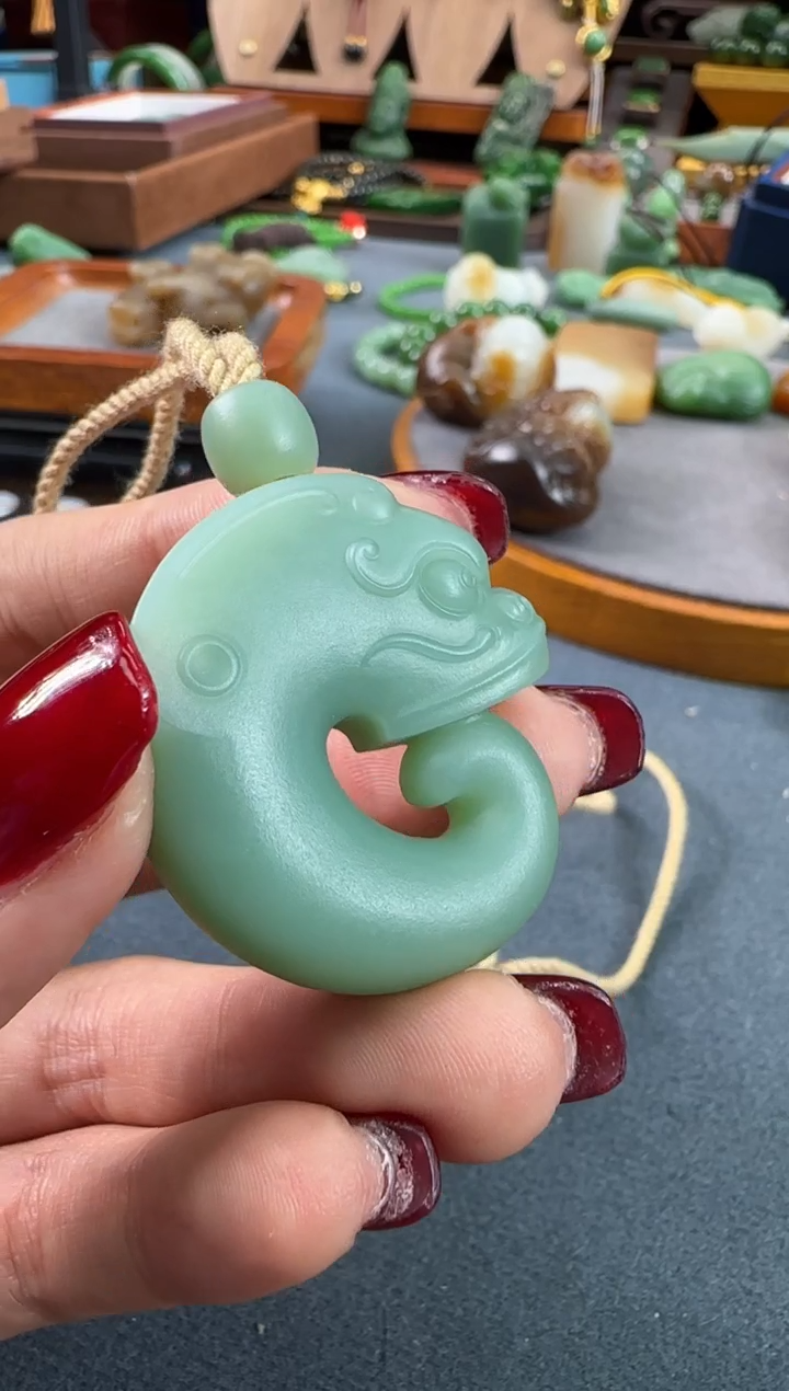 【闪购商品】和田玉吊坠未镶嵌1