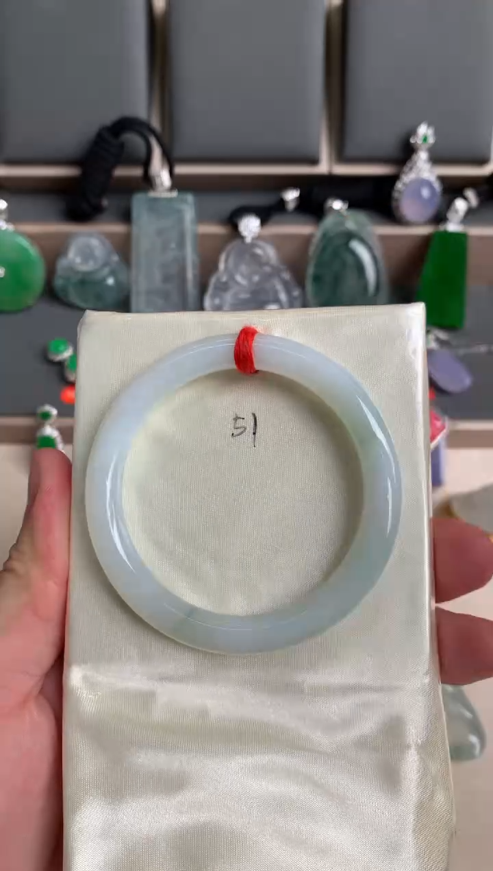 未镶嵌手镯翡翠翡翠
