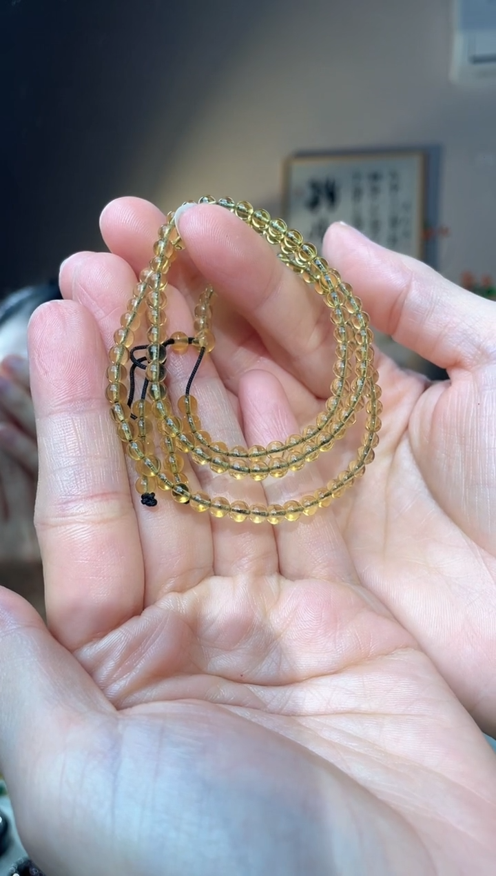 裸石琥珀未镶嵌4+108  蓝珀