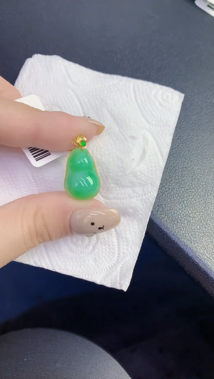 颈饰18K金镶嵌翡翠缅甸天然翡翠A货