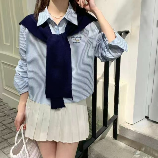 衬衣短款两件套时尚百搭学院风条纹