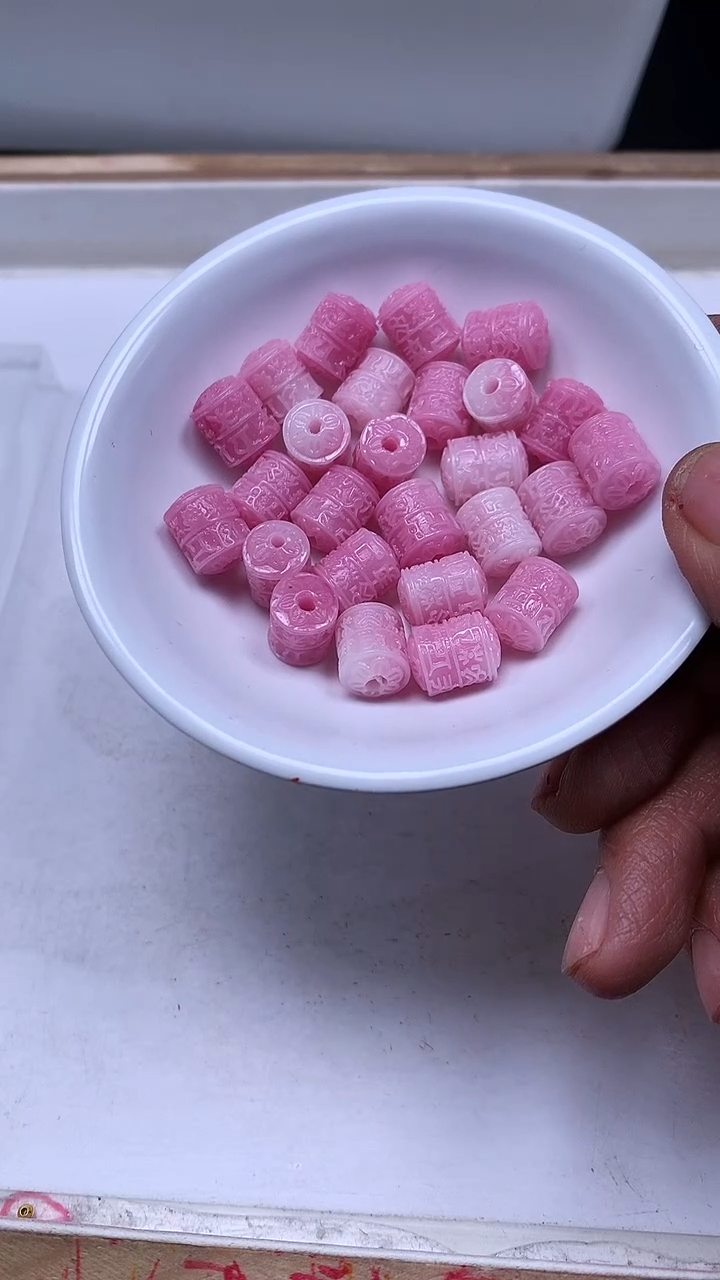 未镶嵌散珠拼合珍珠（马贝珠）E939紫女皇贝六字桶珠9*11mm6个8.8元