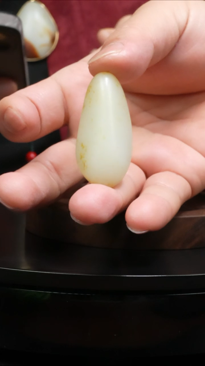 【闪购商品】和田玉吊坠(不含链)未镶嵌29g和田玉原石