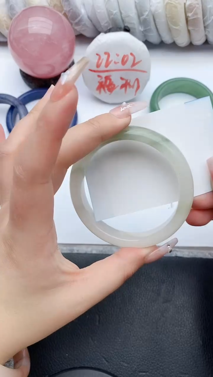 【闪购商品】石英质玉手镯未镶嵌170+58/59