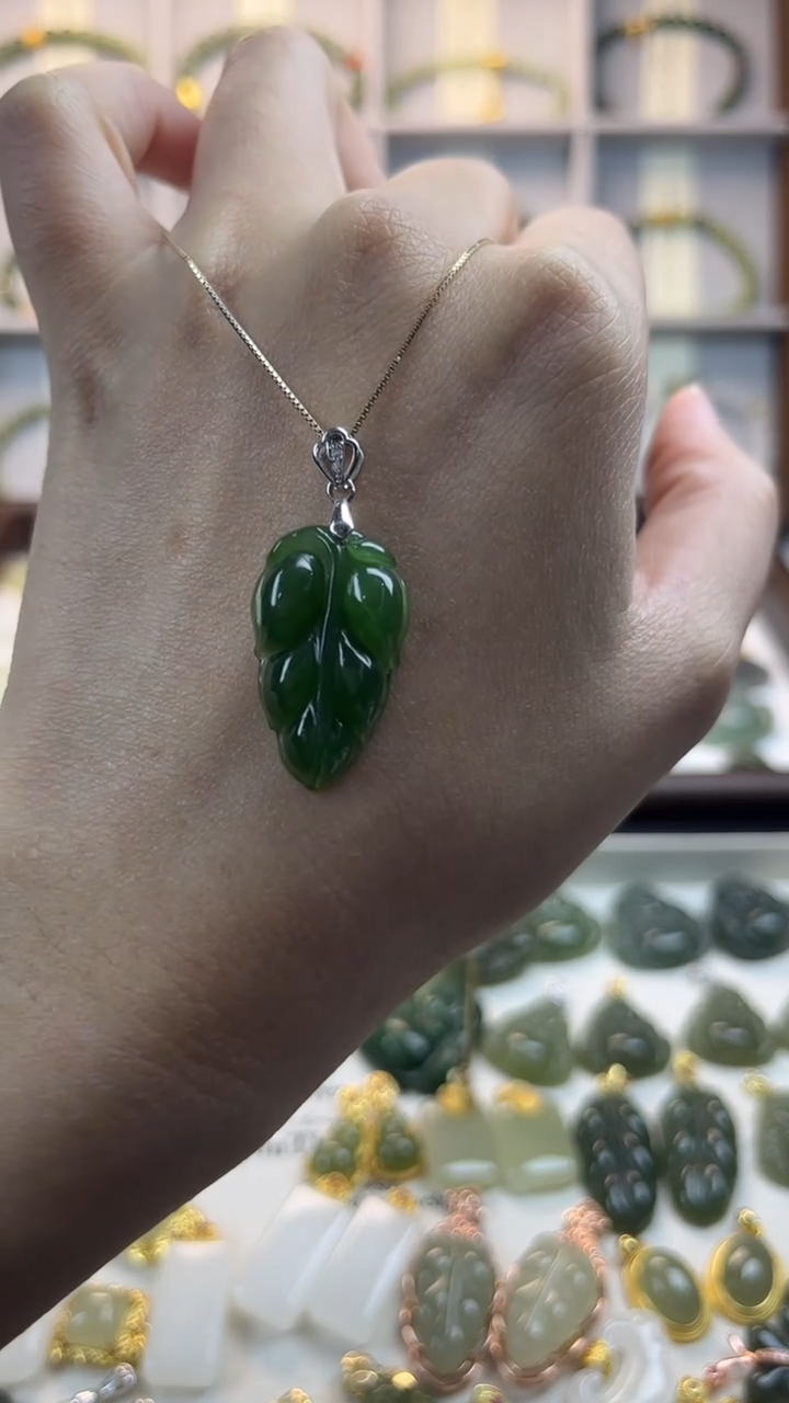 吊坠(不含链)银S925镶嵌和田玉叶子