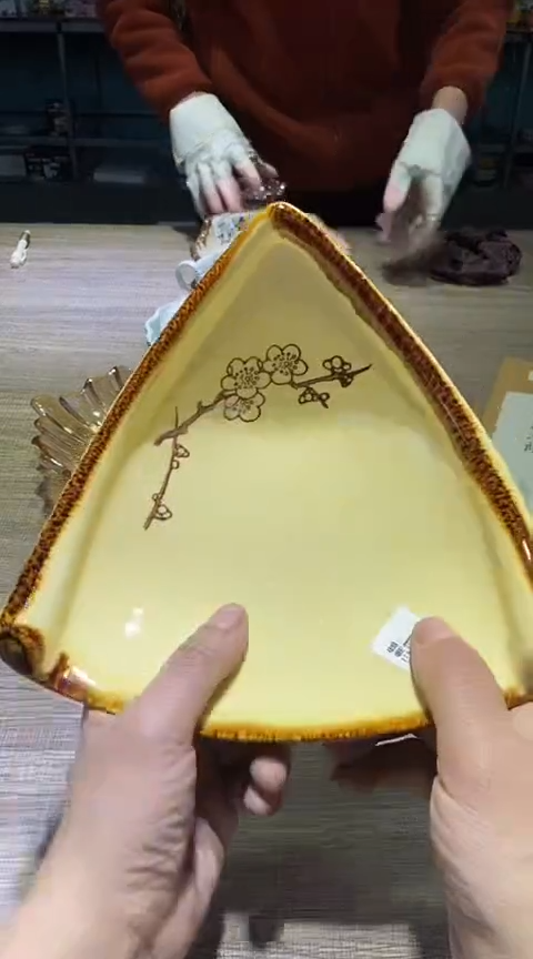 【闪购商品】瓷片1111111111111@@1