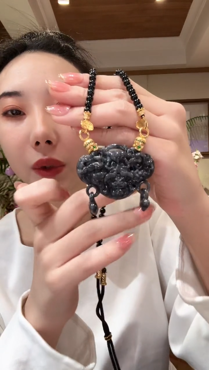 【闪购商品】翡翠颈饰未镶嵌国风