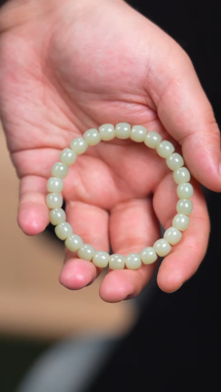 未镶嵌手链和田玉8mm高糖白