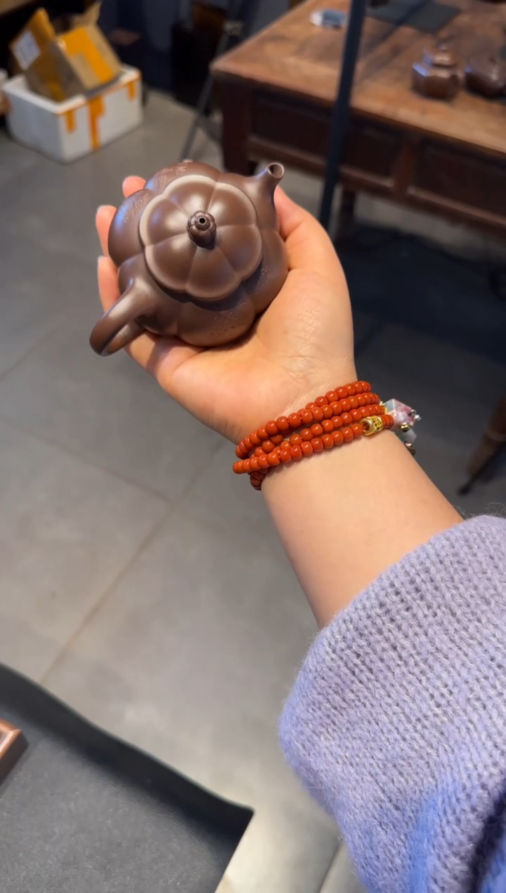 茶壶紫砂大鱼海棠