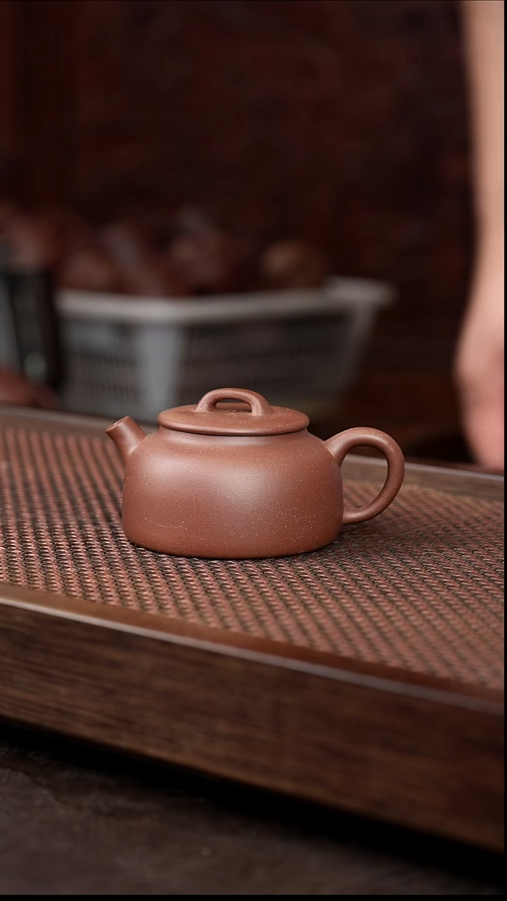 茶壶紫砂底槽清井栏