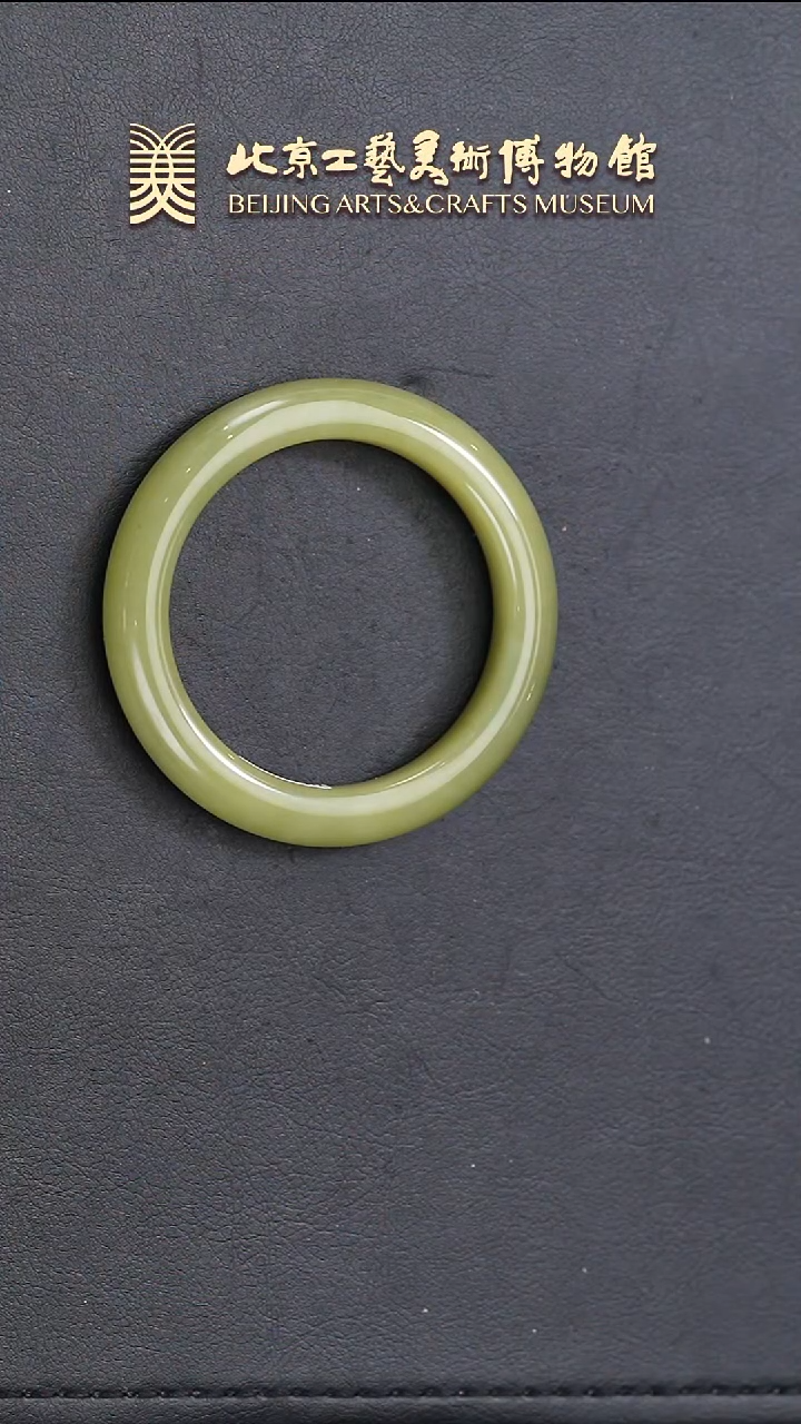 和田玉手镯未镶嵌B0417GMD235黄口手镯