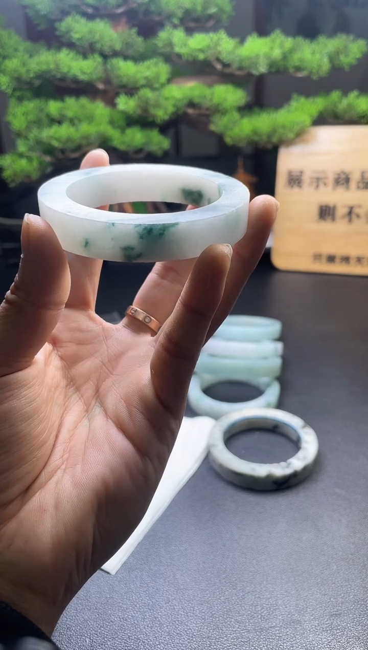 未镶嵌毛胚定制翡翠y****3发一件