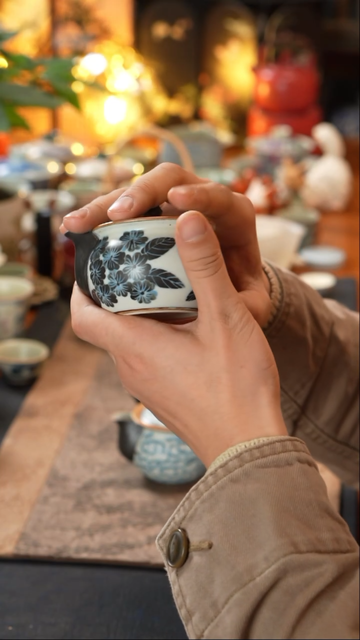 【闪购商品】朴云芙蓉宝瓶朴云芙蓉宝瓶