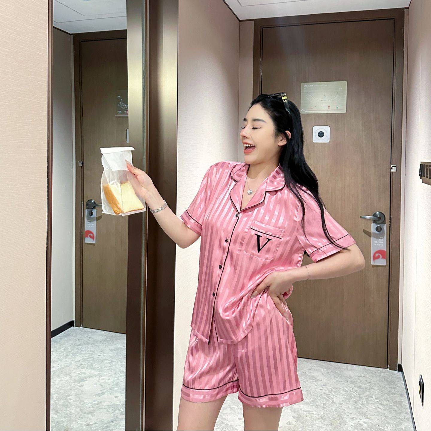 宝藏好物轻奢新款轻奢睡衣女夏款甜美睡衣女款女士冰丝2025新款