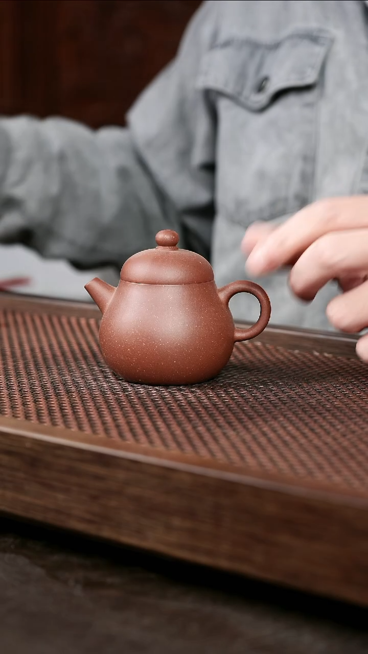 茶壶紫砂底槽清龙旦