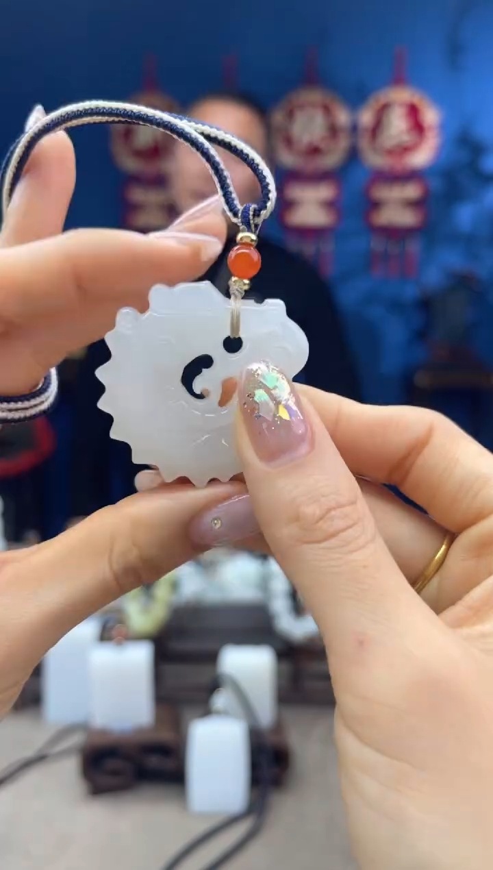 【闪购商品】和田玉颈饰未镶嵌1