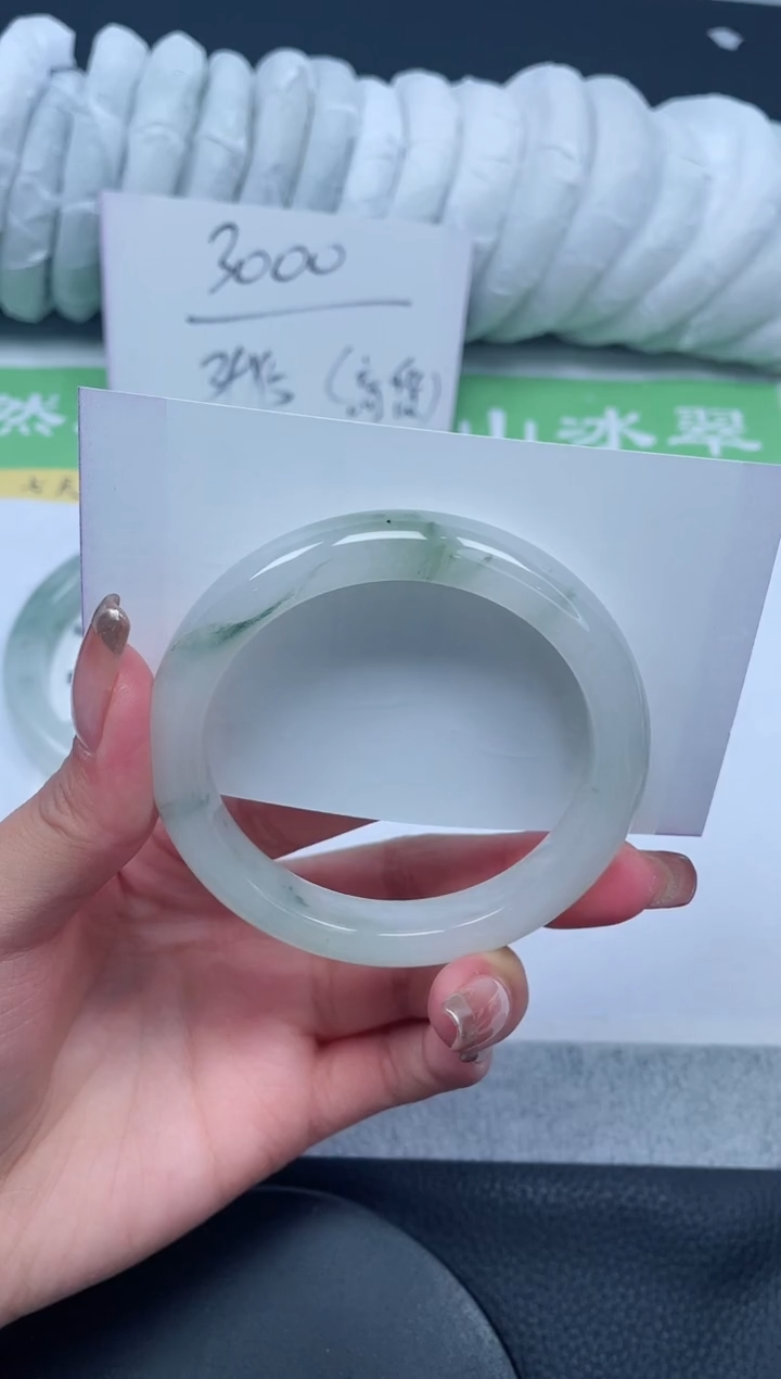 【闪购商品】石英质玉手镯未镶嵌A134-56+